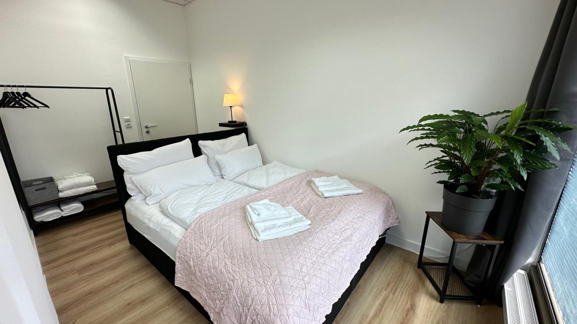 Das Loft - Sauna - 4 Schlafzimmer - 2 Baeder - Stadtmitte - 2 Parkplaetze Шпейер Экстерьер фото